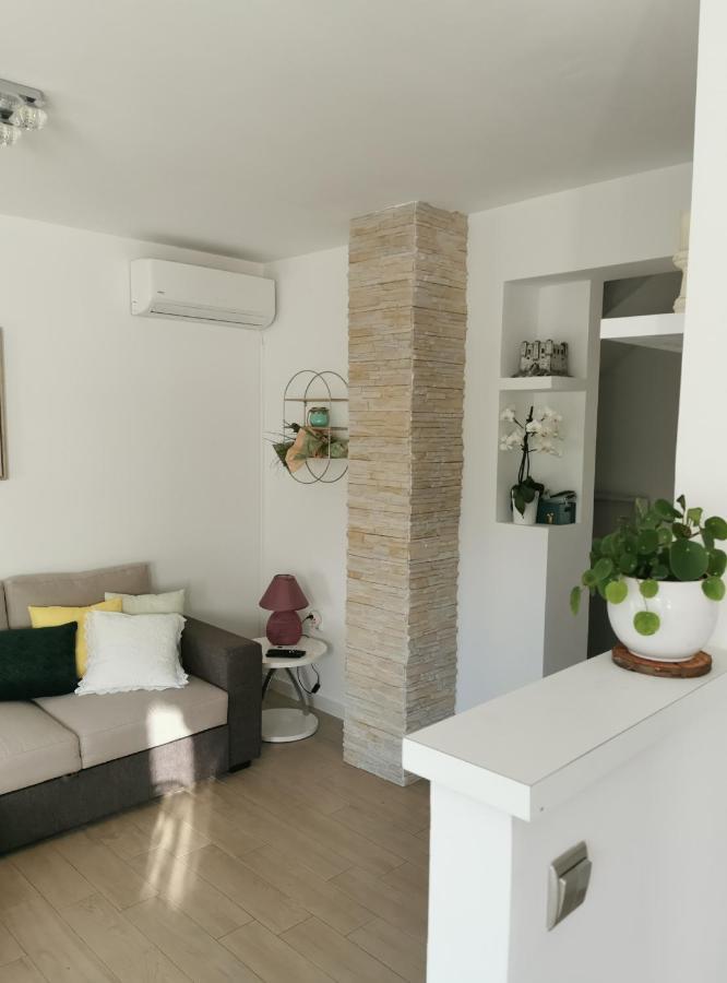 Kenzo Apartment Senj  Exteriör bild