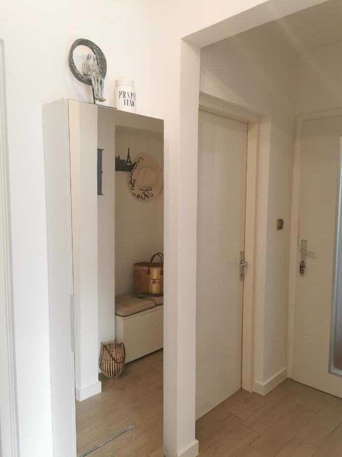 Kenzo Apartment Senj  Exteriör bild